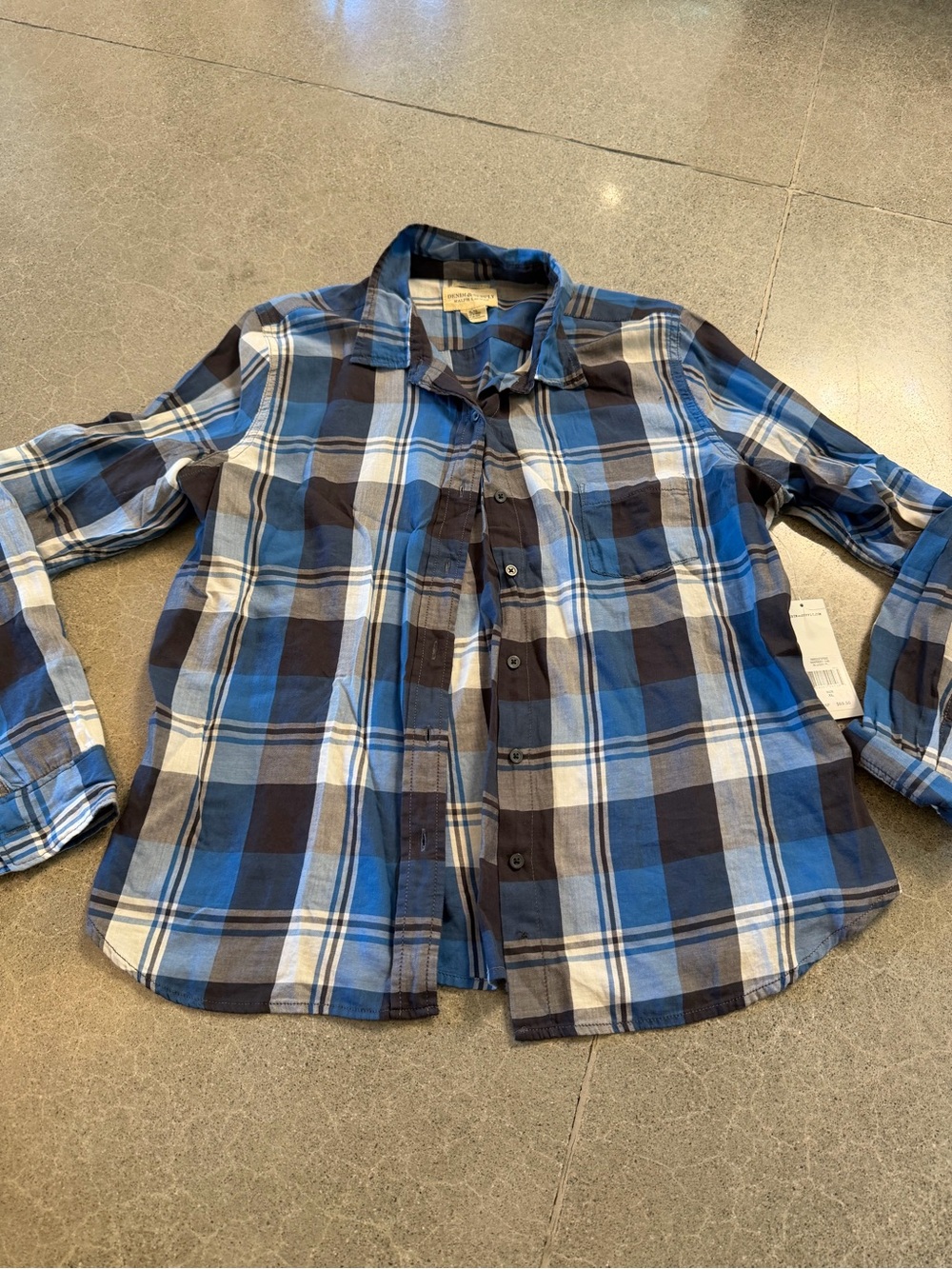 Women’s Blue Plaid Button-Up Shirt